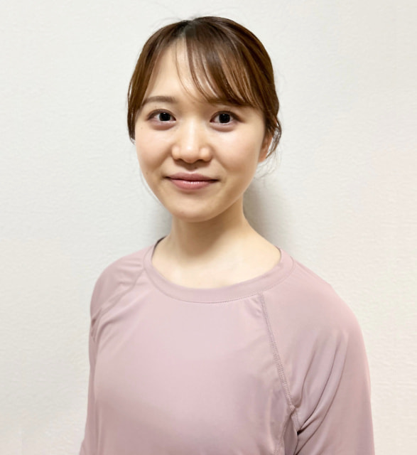 エアリアルヨガインストラクター